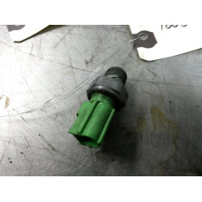 100B031 Engine Oil Pressure Sensor For 17-19 Ford Escape 1.5 BE8Z9278AA 100B031 Engine Oil Pressure Sensor For 17-19 Ford Escape 1.5 BE8Z9278AA